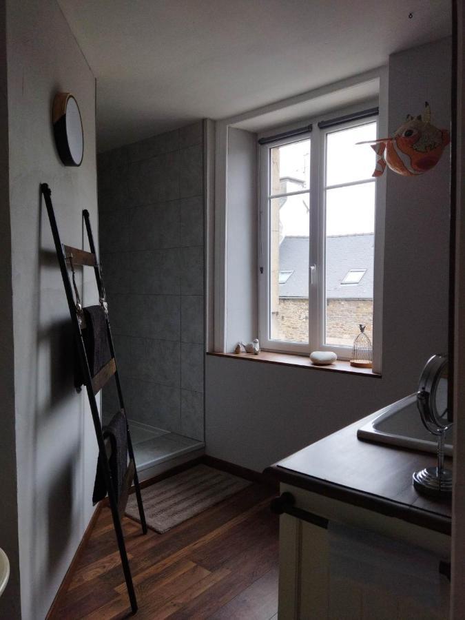 La Menardiere Serenitatis Chambre D'Hotes Petit Dejeuner Compris Corseul Екстериор снимка